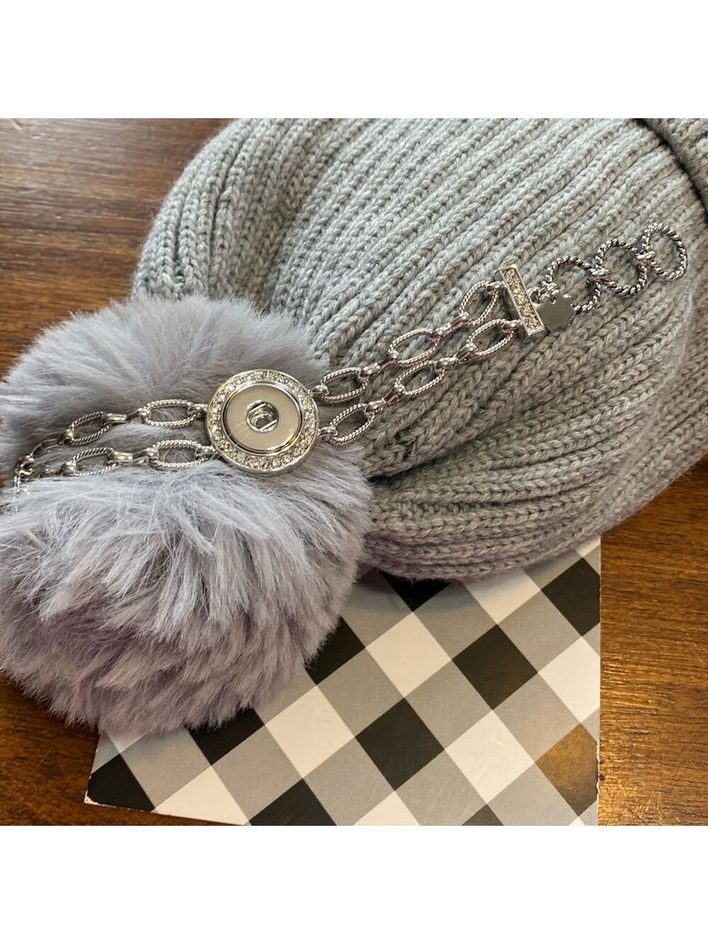 Magnolia and Vine Hostess Exclusive. The Figaro bracelet, fits one original snap